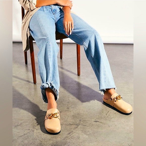 Alohas x Free People Fireplace Chain Clog – Bone Beige | Size 8 | Made in Spain - Picture 8 of 9
